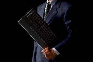 携帯をハワイで自由に利用できます